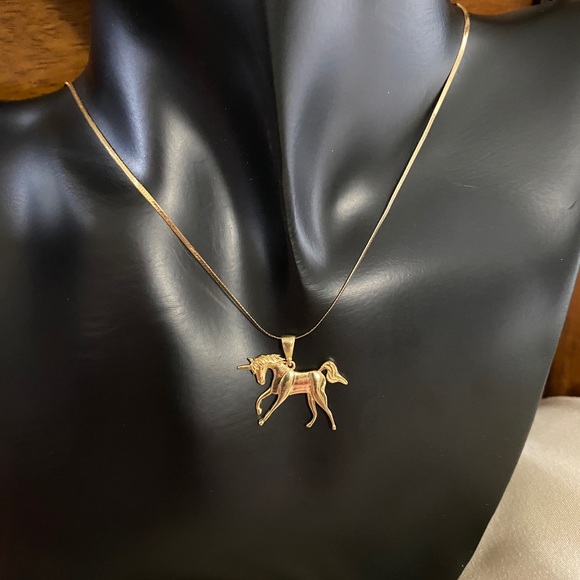 18K Gold Unicorn Pendant Only - Picture 2 of 5